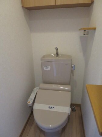 ルーブル西早稲田弐番館の物件内観写真